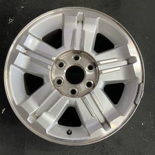 Chevrolet Machined Silver Suburban 1500 Avalanche Tahoe Original Wheel 18 5353