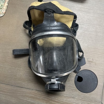 DRAGER DRAEGER PANORAMA NOVA SCBA GAS AIR FULL FACE MASK RESPIRATOR 4052955 MED