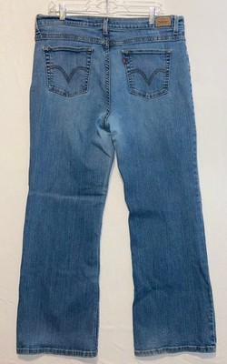 Levi s Womens Light Wash Perfectly Slimming Boot cut 512 Jeans Plus Size 18M