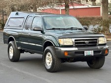 2000 Toyota Tacoma XTRACAB SR5