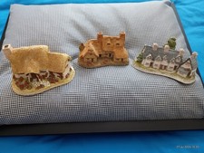 David Winter: 3 items - Craftsmens cottage/Rose cottage & Meadowbank cottage