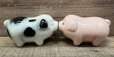 Pigs Ceramic Salt And Pepper Shakers 7" x 2"