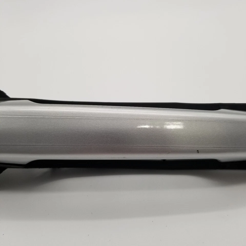 Manija de puerta exterior pasajero derecho fabricante original Mercedes W208 CLK320 CLK430 1998-2003 Foto 3 de 4