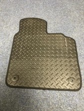VOLVO C30 (2 Clip) RUBBER DRIVERS FLOOR CAR MAT TAILORED