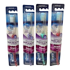 Oral B Toothbrush Lot Set of 4 Unopened Multicolor Adult