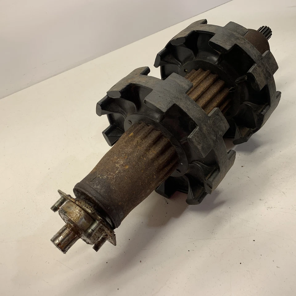 Conjunto de eje de transmisión, 9 dientes, métrico - Polaris 600 Switchback 2013 Foto 2 de 4