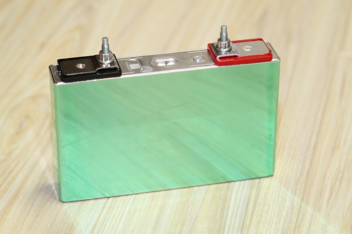 Panasonic prismatic lithium-Ion battery cell 25AH (20.7AH tested