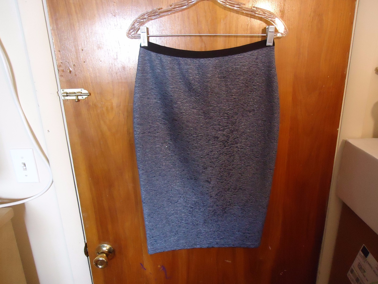 Womens Forever 21 Exclusive M Blueish Gray Skirt " BEAUTIFUL SKIRT "