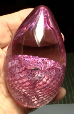 Signed Art Glass Eye Studio GES 2000 Pink Snakeskin Swirl 3.25'' Egg Paperweight
