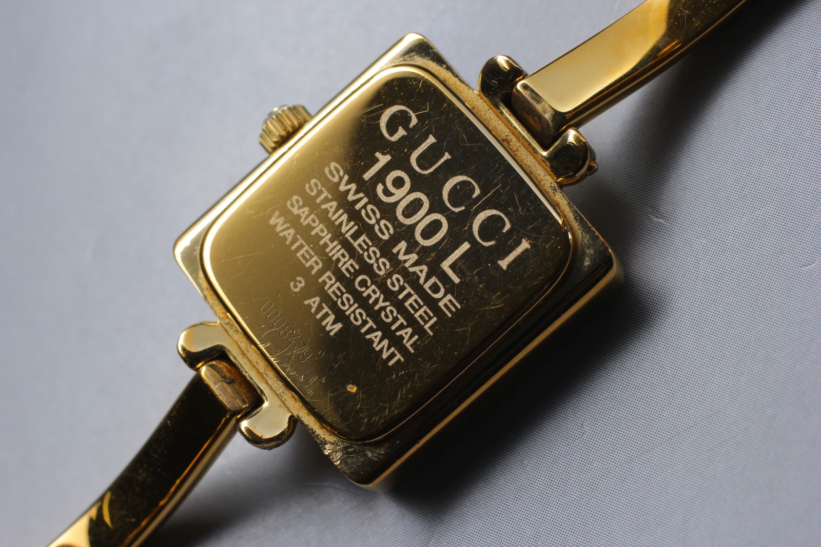 [Near MINT] GUCCI 1900L 19mm Gold White Dial Square Qz Women's Watch From JAPAN thumbnail 4