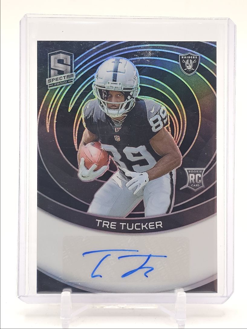 Tre Tucker Panini Spectra Rookie Autographs #RAUTTU Base