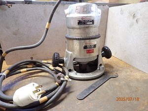 VINTAGE USA PORTER CABLE ROCKWELL MODEL 514 HEAVY DUTY ROUTER W/ 1/2 COLLET AND.