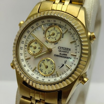 Vintage Citizen Quartz Chronograph Alarm Multi-Function MOP Dial Women's Watch
