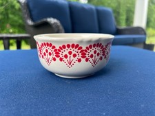 The Pioneer Woman Small 4.5  Red Stoneware De...