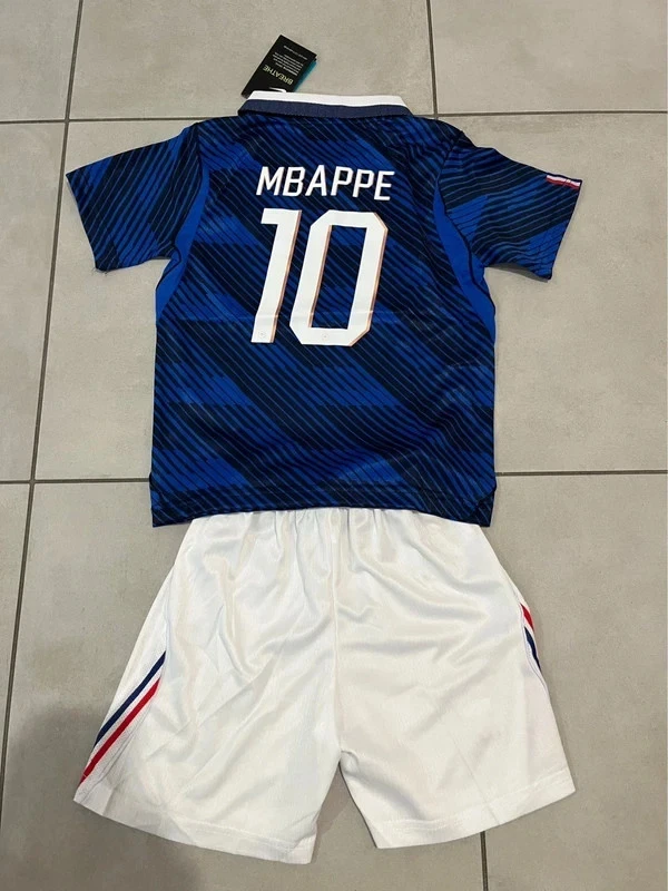 Maillot domicile équipe de France enfant cdm 2026 (toute taille) - Photo 2/4
