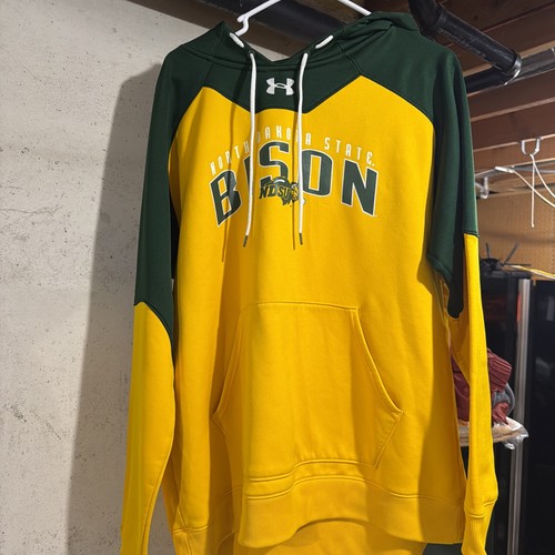 NDSU North Dakota State University Bison Under Armour Heat Gear Hoodie XL
