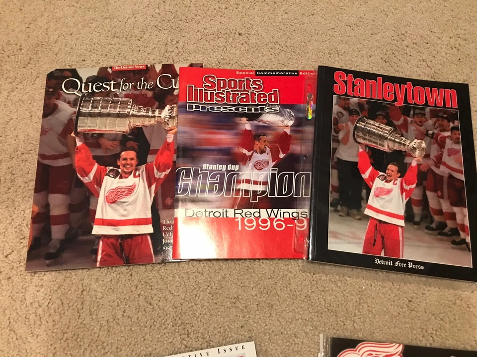 Detroit Red Wings Stanley Cup Champion Magazine Lot of 5 - Image 3 of 4