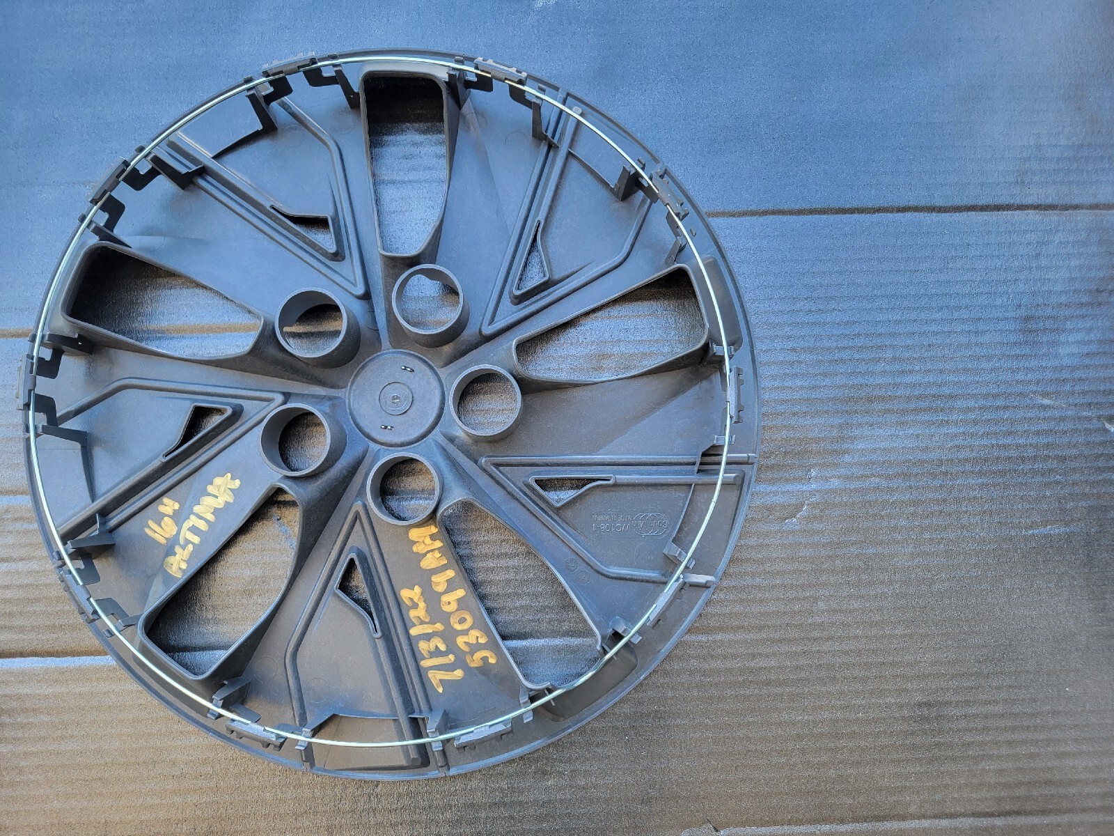 16" NEW ALTIMA HUBCAP (1) FITS 201921 NISSAN REPLICA OF H53099