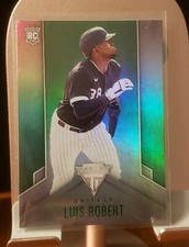 2020 PANINI CHRONICLES TITANIUM GREEN LUIS ROBERT#20