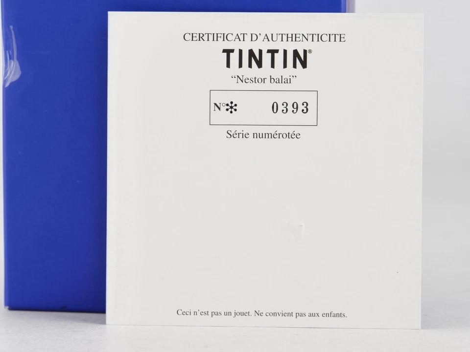 Pixi Moulinsart N° 46919 NESTOR BALAI TINTIN En Caja - Imagen 2 de 4