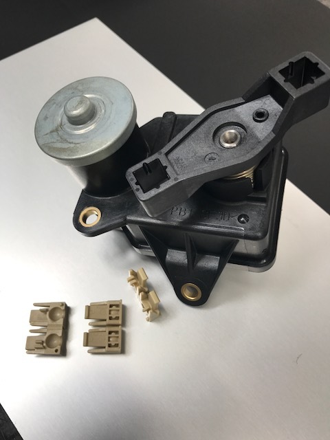 Genuine Mercedes Benz OM642 Inlet Port Shutoff Motor Servomotor 