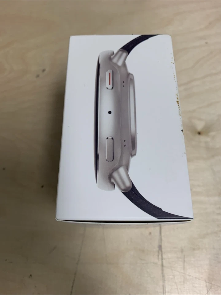 Amazfit Active 2 44mm Fitness Smart Watch with Leather Band New In Box - Image 2 of 4