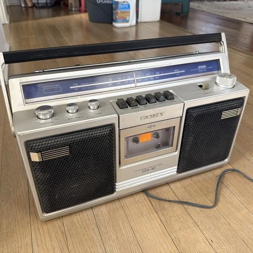 Vintage Sony CFS-43 Boombox Tested Working Ghettoblaster Stereo Cassette Player