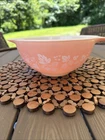 Pyrex Pink Gooseberry Cinderella Bowl # 442 1.5 Quart