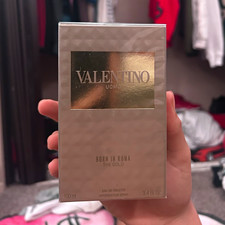 Valentino Born In Roma The Gold Eau de Toilette Spray, 3.4 fl oz Regular Size