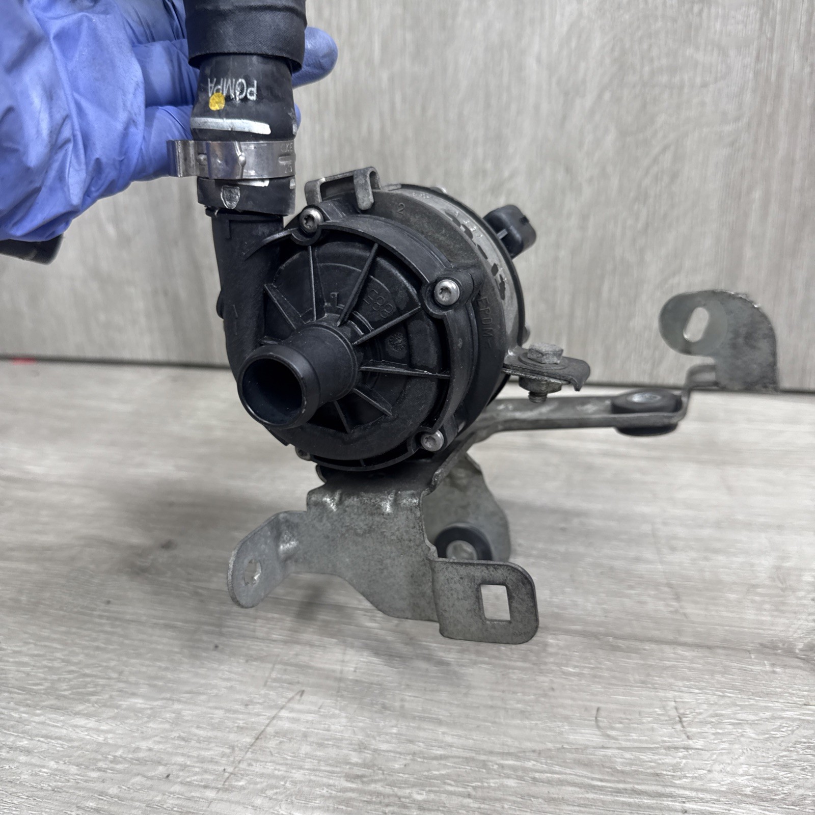 ✅ 2014-20 Maserati Ghibli Auxiliary Secondary Electric Water Pump 670005347 OEM
