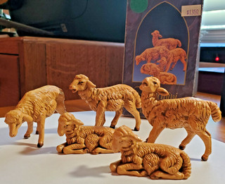 Fontanini 5 Sheep Figures From the Heirloom Nativity Set Italy With Box