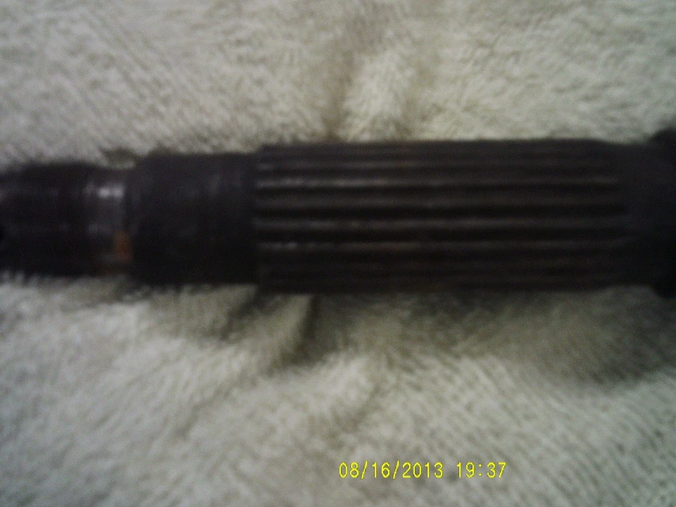1985 HONDA FOURTRAX 250 REAR AXLE SHAFT 42311-HA8-000 - Image 4 of 4