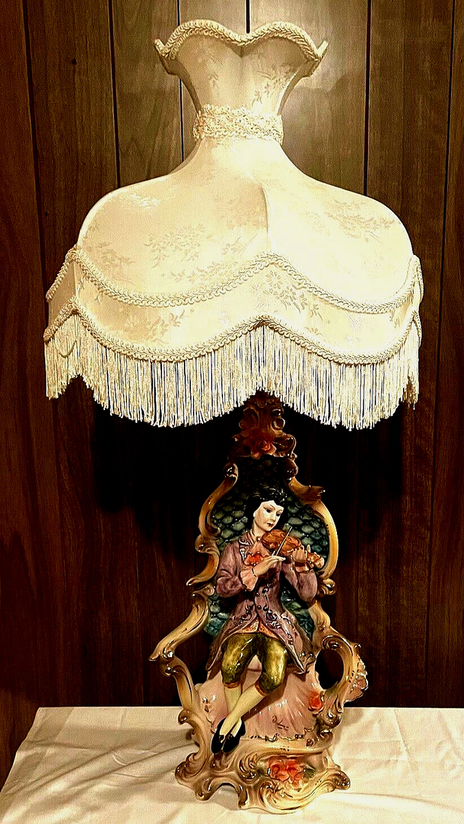Gorgeous Capodimonte Figural Table Lamp Boy Violinist Sitting in