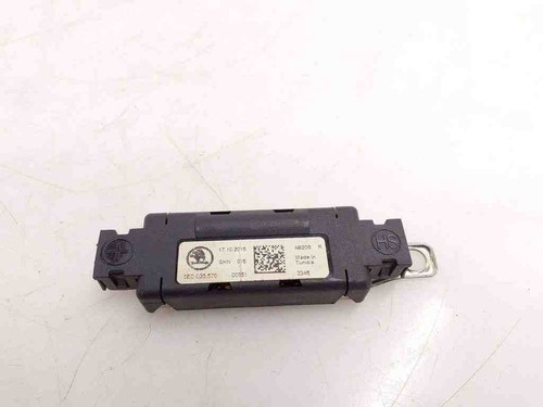 VW PASSAT B8 3G2 Antennenverstärker  5E5035570 1.6 Diesel 88kw 2016 32571019