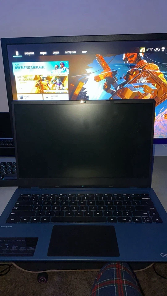 Gateway 15.6 超薄 笔记本 — 第 4/4 张图片