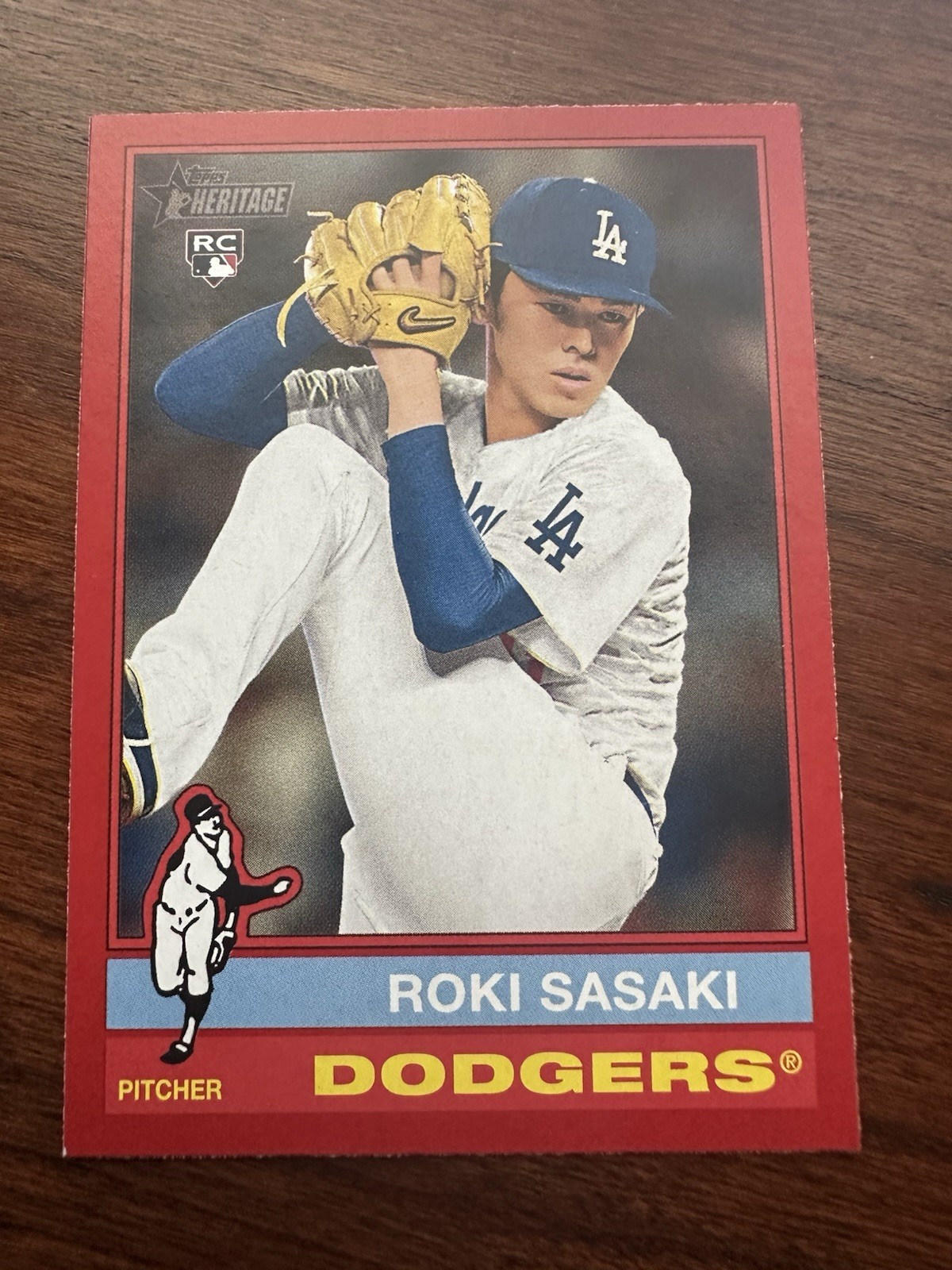 2025 Topps Heritage - Roki Sasaki #224 Red Border (RC)