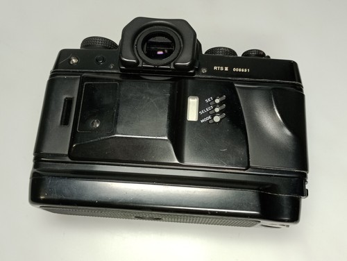 Contax RTS III SLR 35mm Camera - Picture 4 of 8