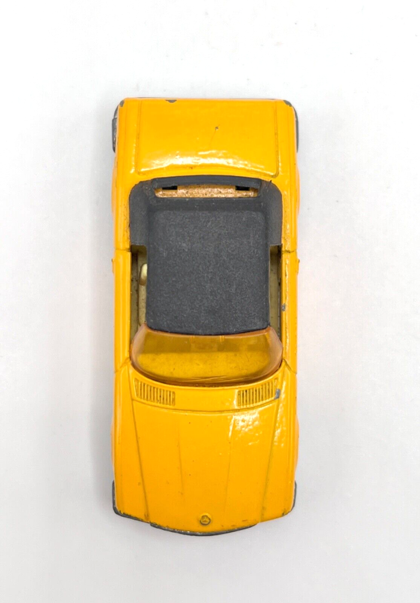 MATCHBOX SUPERFAST MERCEDES 350 SL JAUNE REF 6 DE 1973 NEUVE