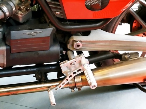 Set Marchepieds Arriéré Aluminium Compétition moto guzzi Imola Monza V35 V50 V65 - Picture 4 of 4
