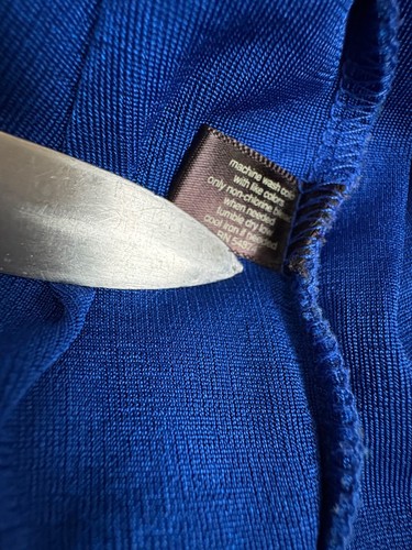 The Limited Top Size L Royal Blue Sleeveless Scoop Neck Pleats - Picture 5 of 6