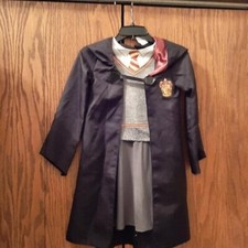 New  Disguise Inc. Harry Potter Kids Gryffindor Robe Black Size M 7-8