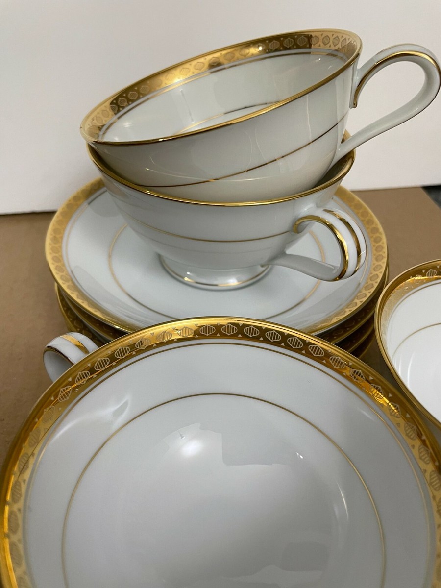 NORITAKE from RICHMOND 4 Sets (Cups + Saucers) Gold Rim, Excellent