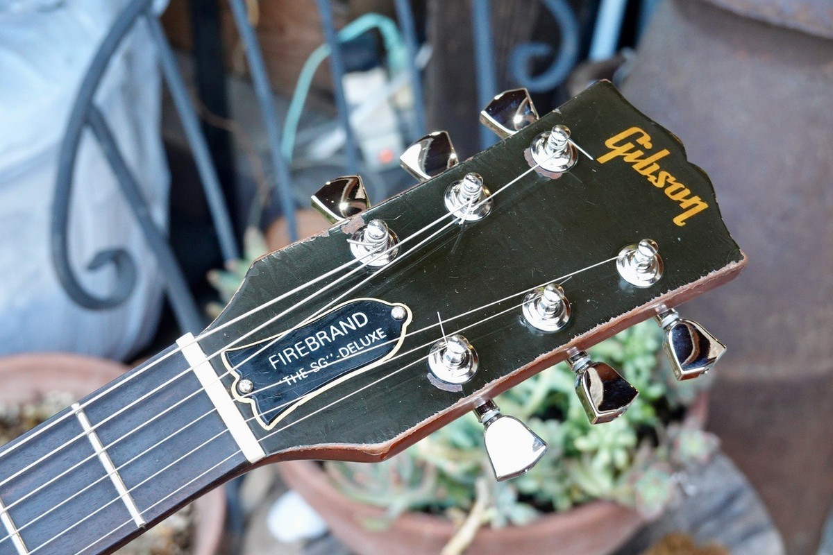 ギブソンギター Gibson 1982 The SG Deluxe Electric Guitar | eBay