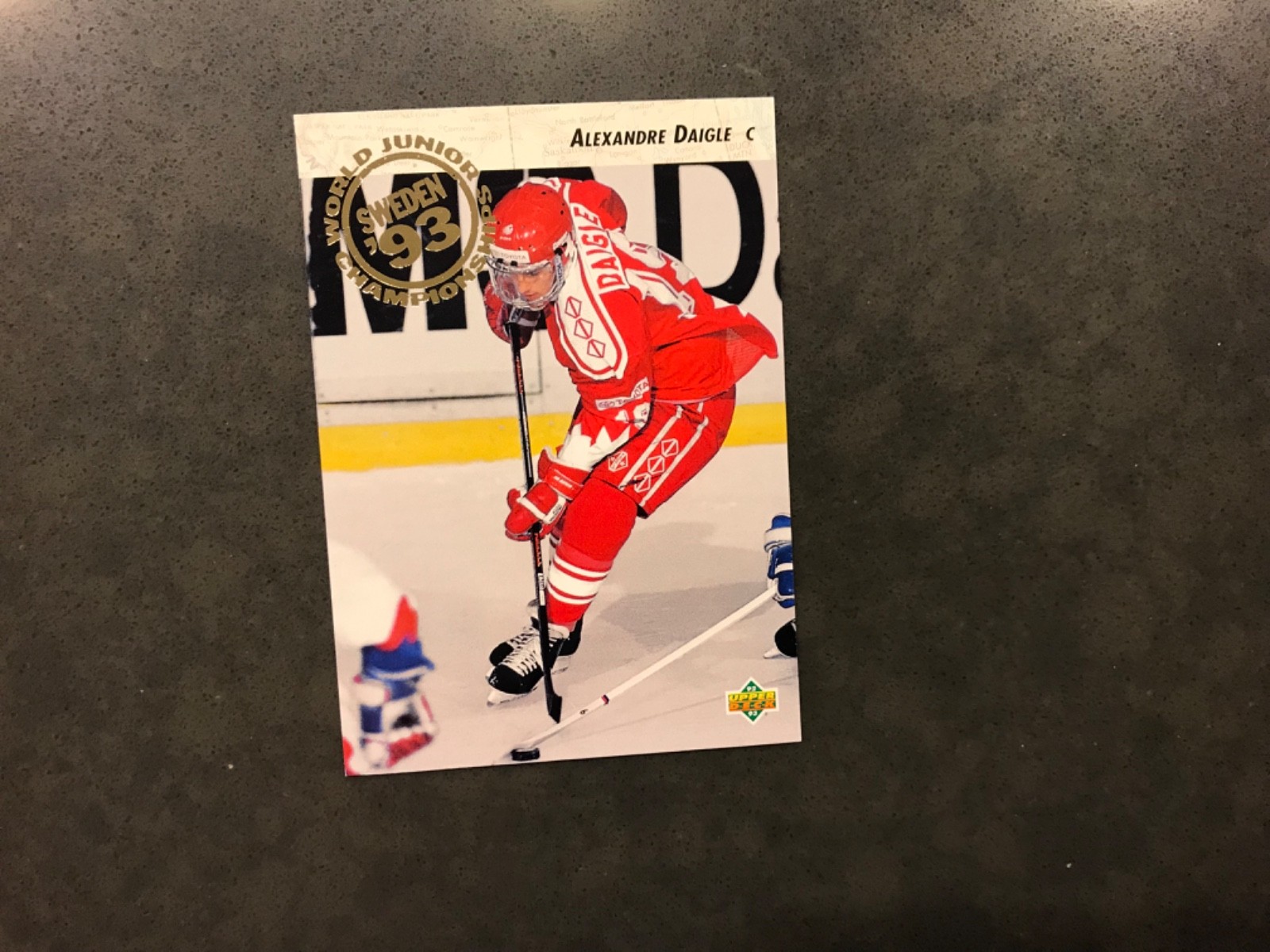 1992-93 Upper Deck Hockey - Alexandre Daigle #587 World Junior Championships RC