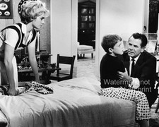 Glenn Ford Ron Howard Shirley Jones Photo 8x10 The Courtship of Eddie's Father 1