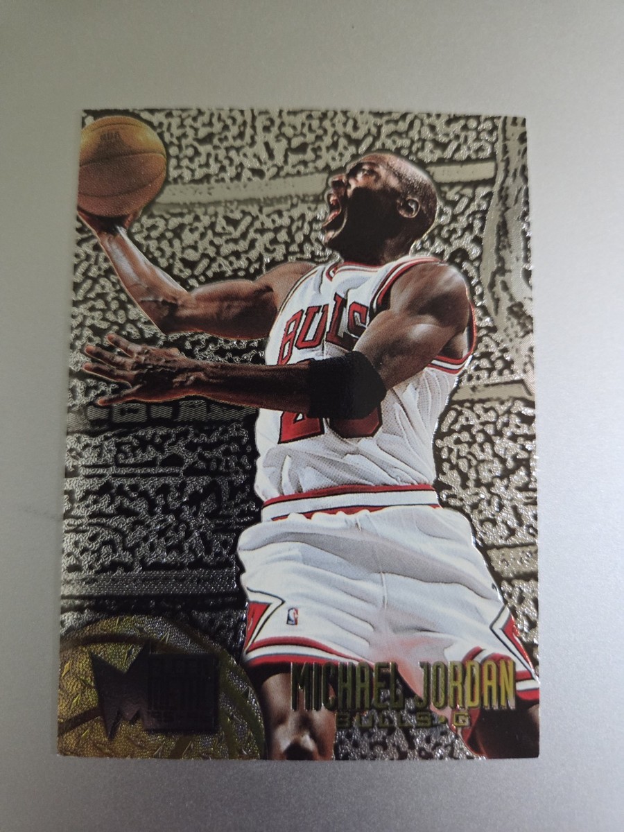 1995-96 Fleer Metal Silver Spotlight Michael Jordan #13 | Self