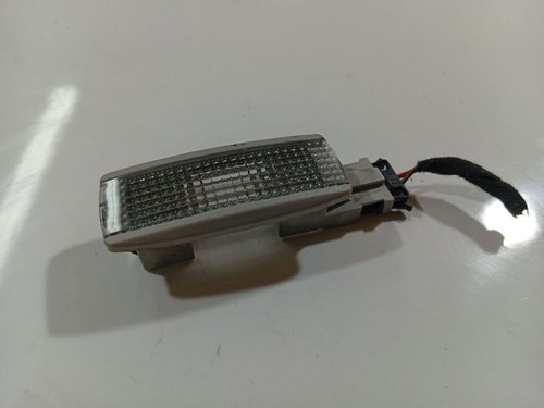 3B0947113 Innenraumleuchte Leseleuchte 3B0 947 113 Volkswagen Pas DE2600664-96