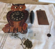 VINTAGE ORIGINAL EARLY 1900's GERMAN BLACK FOREST OWL CLOCK WITH  MOVING EYES