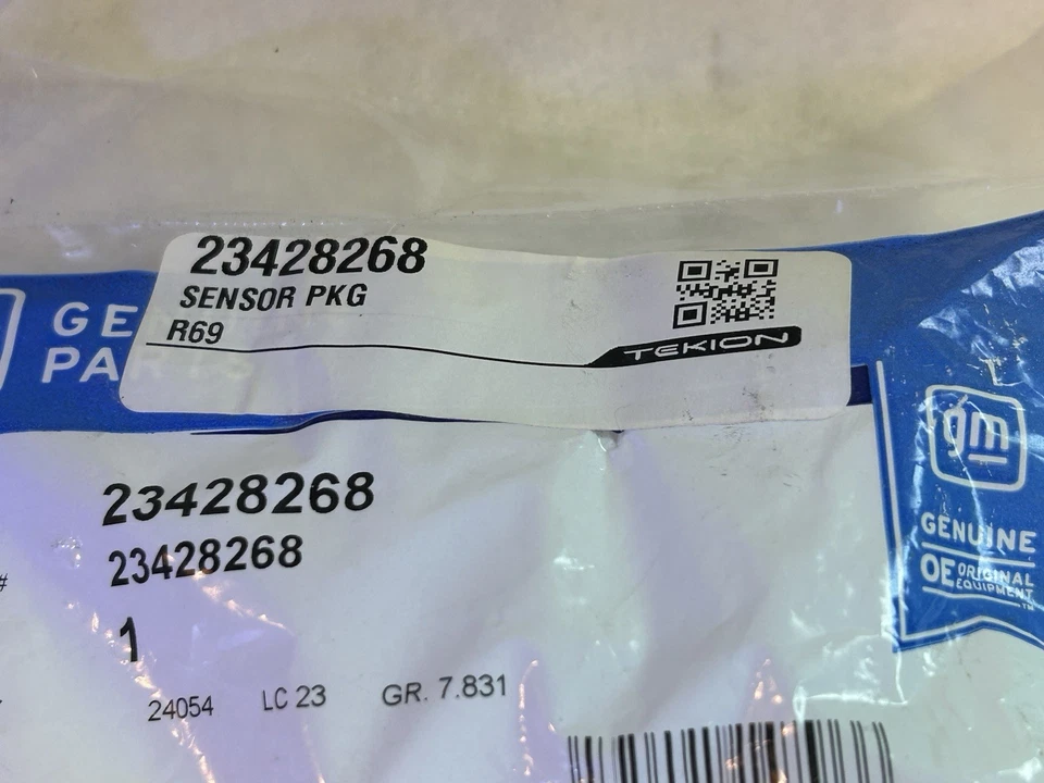 Sensor de distancia inversa de respaldo de estacionamiento GM (OEM) # 23428268 Foto 3 de 4