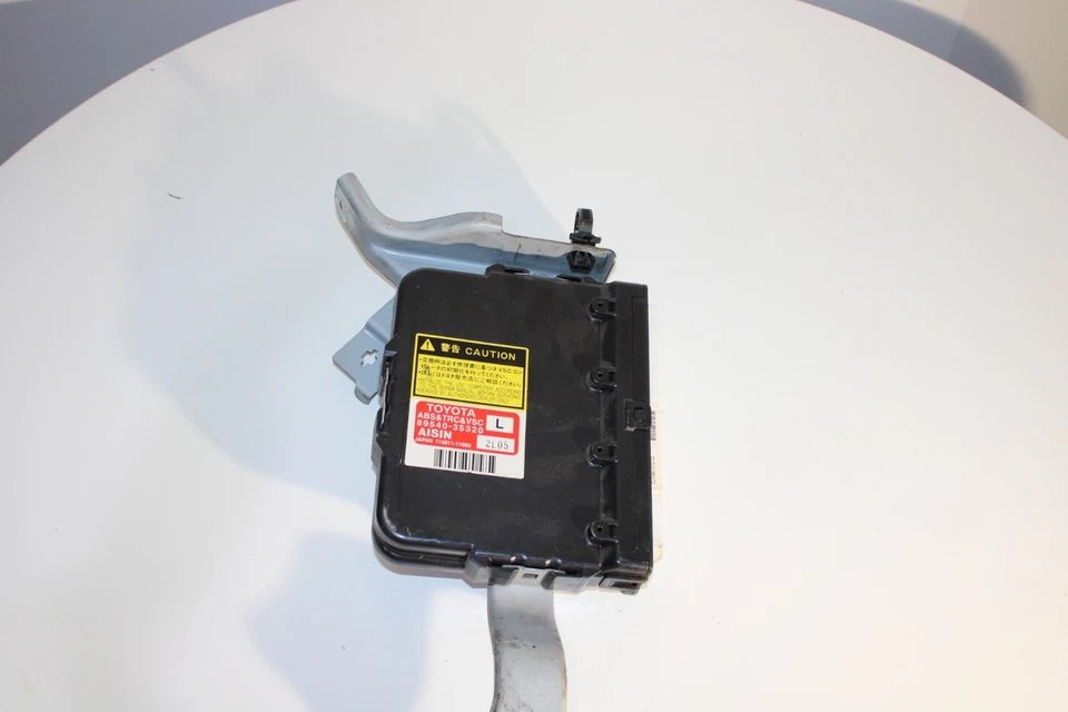 2003-2004 TOYOTA 4RUNNER OEM ABS MODULE ABS & TRC & VSC 89540-35320 AISIN - Image 3 of 4